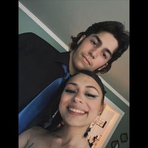 Meet your Posher, Destiny